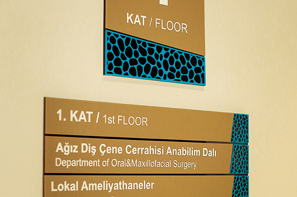 acrylic floor information hospital sign	