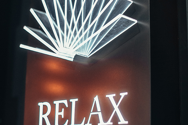 aluminum box illuminated brand logo signage	