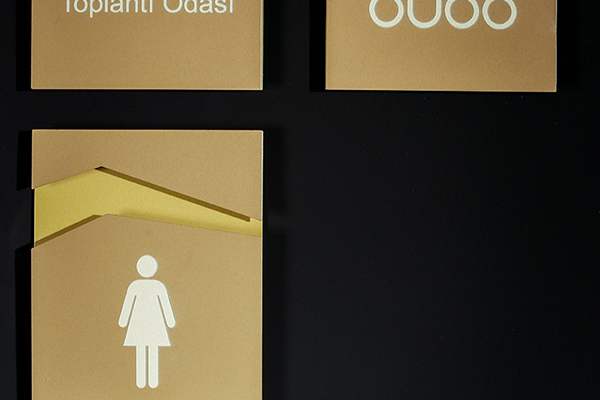 aluminum door number, pictogram sign