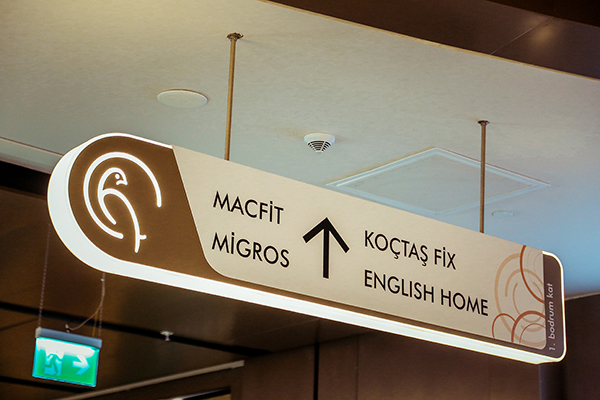 aluminum illuminated suspended directional sign	