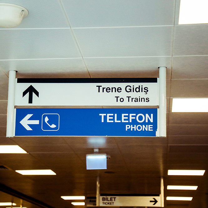 Tren İstasyon Tabelası - Alüminyum Askılı Yönlendirme Tabelası - Marmaray İstasyon Tabelaları