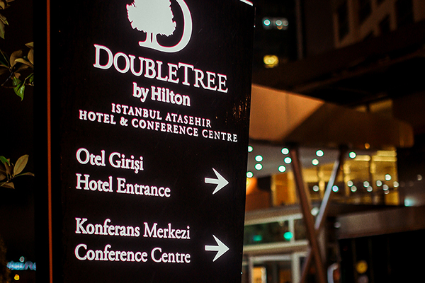 Hilton Signage Vendor - Exterior Totem - Parking Sign