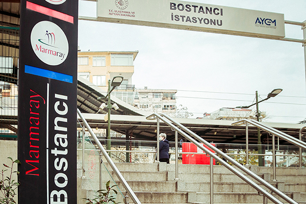 Işıklı Alüminyum Yönlendirme Totem Tabela, Metro Tramvay İstasyon Totem Tabela, Marmaray İstasyon