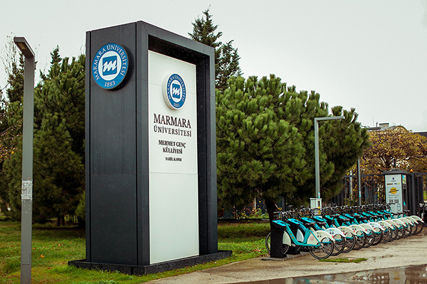 Monument Signage - University Signage - Totem - Pylon