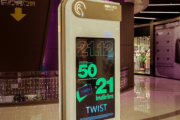 Shopping Mall Totem - Signage - Wayfinding - Freestanding